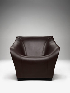 Split-sofa-and-chairs-alex-hull-studio-3