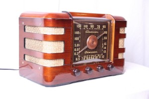 cool-restored-vintage-radio