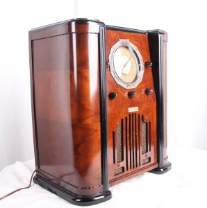 restored-vintage-radio-2