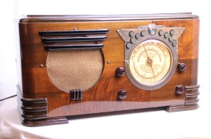 restored-vintage-radio-9